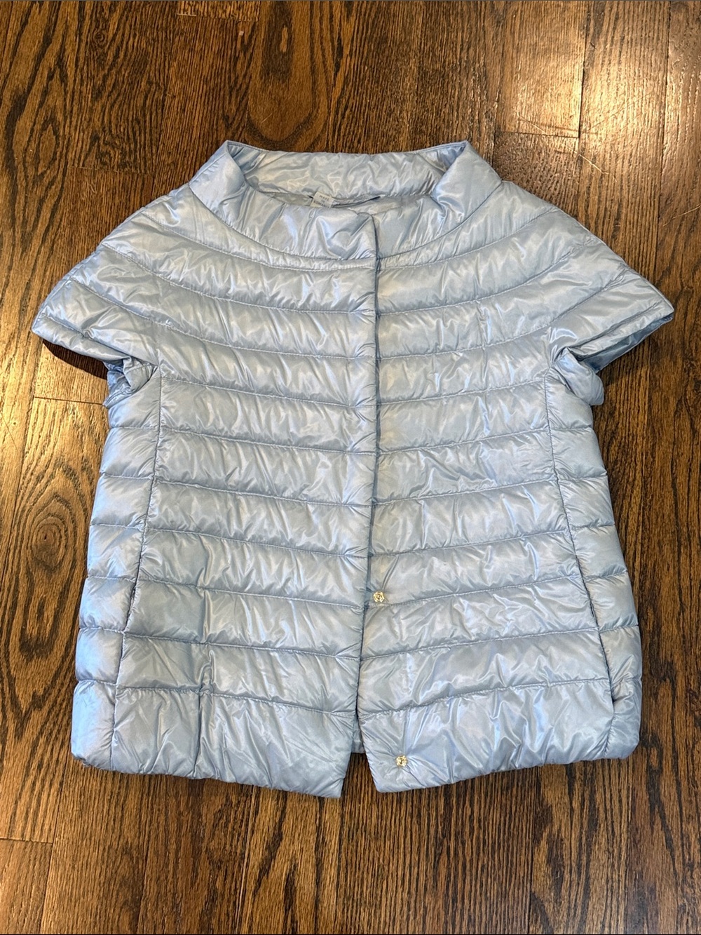 Herno Emilia Cap Sleeve Puffer Coach in Light Blue / Bluestone Grey  40 IT/4 US